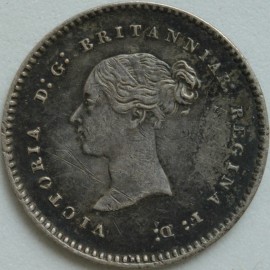 MAUNDY TWOPENCES 1867  VICTORIA SCRATCHES GEF