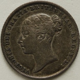 SIXPENCES 1844  VICTORIA SMALL 44 NVF