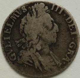 SIXPENCES 1697  WILLIAM III 3RD BUST SMALL CROWNS F/NF