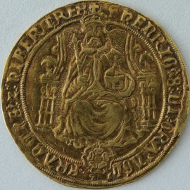 HAMMERED GOLD 1544 -1547 HENRY VIII SOVEREIGN. 3RD COINAGE. SOUTHWARK MINT. KING ENTHRONED HOLDING ORB AND SCEPTRE. REVERSE. CROWNED SHIELD WITH SUPPORTERS. HR ON SCROLL BELOW. DIE FLAW ON OBVERSE. RIM. VERY RARE GVF